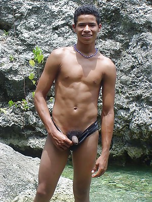 Twink Beach Pics