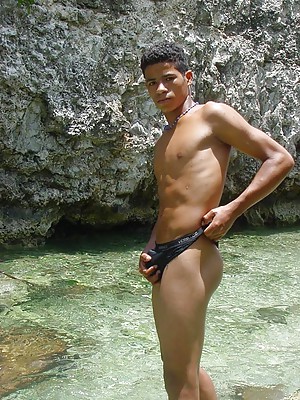 Twink Beach Pics