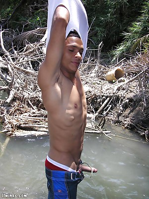 Twink Beach Pics